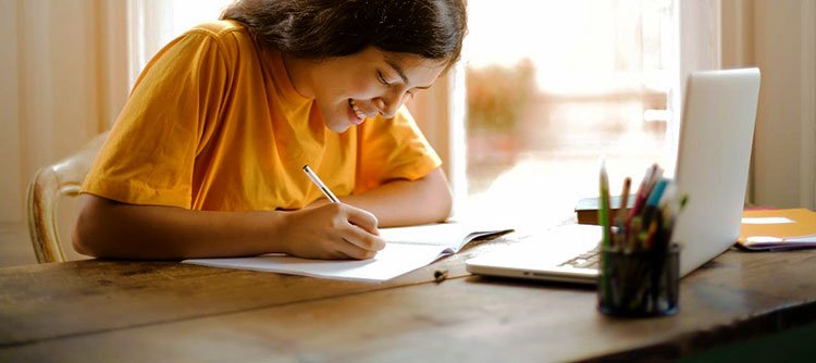 How Thoughts Affect Mood and Behavior